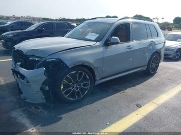 BMW X7 2025 BMW X7 xDrive40i 2025 3.0l 3.0 Benzyna 375KM, zdjęcie 1