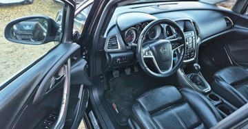 Opel Astra J Sports Tourer 1.4 Turbo ECOTEC 140KM 2011 Opel Astra BENZYNA navi GRZANA KIEROWNICA TABLET super okazja 1.4, zdjęcie 30