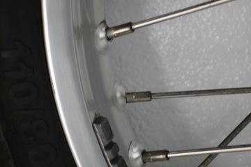 ТРИУМФ ТИГР 955i 01-06 ПЕРЕДНИЙ ОБОД