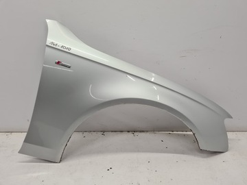 AUDI A4 B8 08R BŁOTNIK PRAWY PRZÓD LX7W