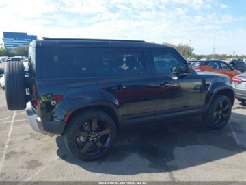 Land Rover Defender IV (L663) 2024 Land Rover Defender 110 P300 2024 2.0l 2.0 Benzyna 296KM, zdjęcie 6