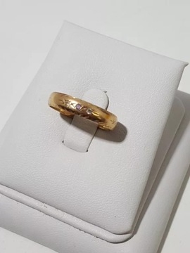 ZŁOTA OBRĄCZKA PR. 585 R. 16 GRAM 2,60