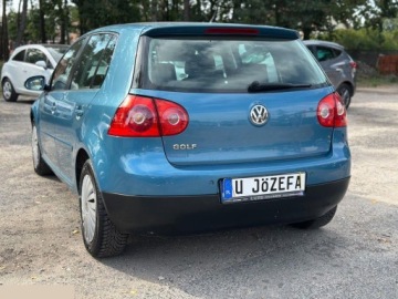 Volkswagen Golf V Hatchback 1.4 i 16V 75KM 2006 Volkswagen Golf 1.4 Basis 75KM 2006r, zdjęcie 9