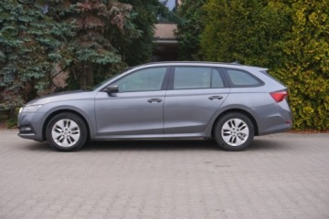Skoda Octavia IV Liftback 1.0 TSI EVO 110KM 2022 Skoda Octavia DSG, e-Tec, Swiatla LED,Polski salon Bezwypadek,Kamera, Temp, zdjęcie 3