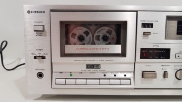 Видеомагнитофон HITACHI D-3300M / 3 ГОЛОВКИ / 2 РОЛИКА / D.DRIVE / AUDIOSHOCK