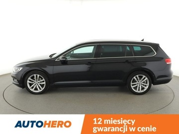 Volkswagen Passat B8 Variant 2.0 TDI BlueMotion SCR 150KM 2019 Volkswagen Passat DSG R-Line interior pack klima, zdjęcie 1