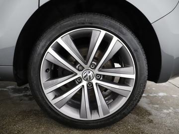 Volkswagen Sharan II Van Facelifting 1.4 TSI 150KM 2021 Volkswagen Sharan 1.4TSI 150KM 7os Webasto Panoram, zdjęcie 28