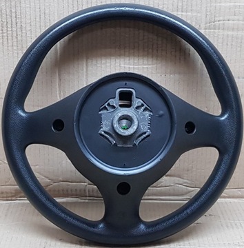 ALFA ROMEO 147 VOLANT TROJRAMENNÝ PĚKNÝ