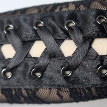 RĘKAWICZKI KORONKOWE WIĄZANE DŁUGIE GOTH