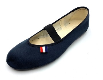 CZESZKI jarmilki oryginalne tenisówki r.40