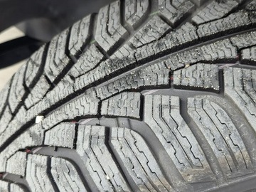 Skoda Yeti Minivan 2.0 TDI CR DPF 4x4 140KM 2012 Škoda Yeti Skoda Yeti 2.0TDI 4X4 DSG *niski, zdjęcie 16