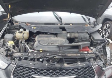 Chrysler Pacifica II 3.6 V6 291KM 2021 Chrysler Pacifica 2021 CHRYSLER PACIFICA automat 3,6L KUPIONY w transpor, zdjęcie 8