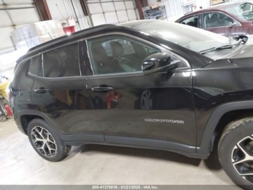 Jeep Compass II 2024 Jeep Compass 2024 JEEP COMPASS LIMITED 4X4 2.0 Benzyna 200KM, zdjęcie 4