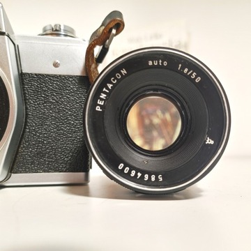 Analog SLR Praktica ltl с Pentacon Auto 1,8/50 мм симпатично