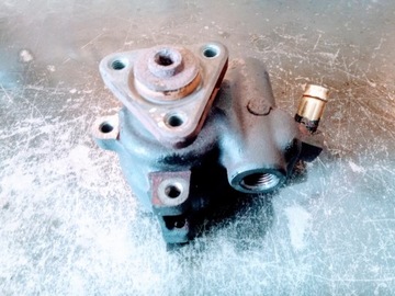 Насос гидроусилителя руля Ford Explorer II 4.0 V6 SOHC