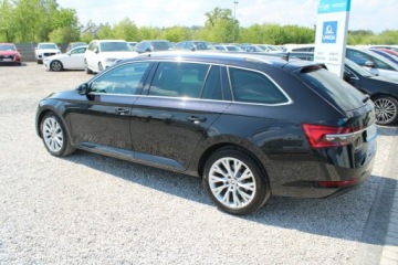 Skoda Superb III Kombi Facelifting 2.0 TDI SCR 200KM 2021 Škoda Superb Skoda Superb Style DSG Kamera, zdjęcie 8
