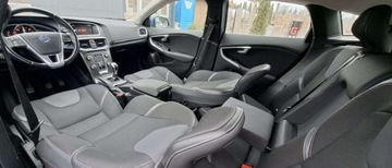 Volvo V40 II Cross Country D2 115KM 2014 Volvo V40 Volvo V40 D2 Momentum 1.6 Diesel 115KM, zdjęcie 21