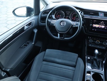 Volkswagen Touran III 1.4 TSI 150KM 2017 VW Touran 1.4 TSI, Salon Polska, 1. Właściciel, zdjęcie 6