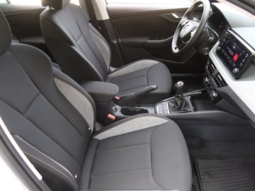 Skoda Kamiq Crossover Facelifting 1.0 TSI 115KM 2024 Skoda Kamiq 1.0 TSI, Salon Polska, 1. Właściciel, zdjęcie 8
