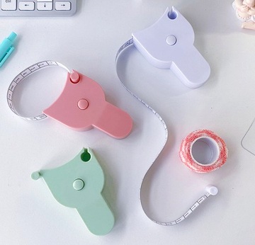 Сантиметровая мера для измерения окружности тела 150 см.