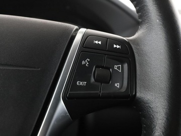 Volvo XC60 I SUV Facelifting 2.0 D3 DRIVE-E 150KM 2017 Volvo XC 60 FV23% Momentum skóra navi PDC grzane, zdjęcie 19