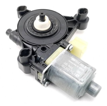 5Q0959802 MOTOREK ZVEDÁK OKNO PRAVÁ AUDI A3