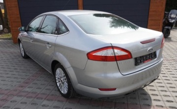Ford Mondeo III Sedan 2.0 145KM 2007 Ford Mondeo Bezwypadkowy Serwisowany 1-Wlasciciel Navi Pdc Grz.FoteleSzyba, zdjęcie 4