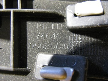 TOYOTA AVENSIS III T27 OSŁONA MASKOWNICA RĄCZKI TAPICERKI BOCZKA TYŁ LEWA