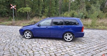 Ford Focus I Kombi 2.0 i 16V ST170 172KM 2003 Ford Focus Ford Focus ST 170 Wolf 2.0 Benzyna 173KM, zdjęcie 4