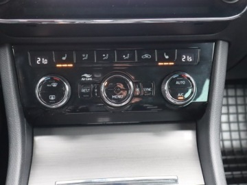 Skoda Superb III Kombi Plug-In Hybrid 1.4 TSI Plug-In-Hybrid 218KM 2020 Skoda Superb iV 1.4 TSI PHEV, Salon Polska, zdjęcie 12