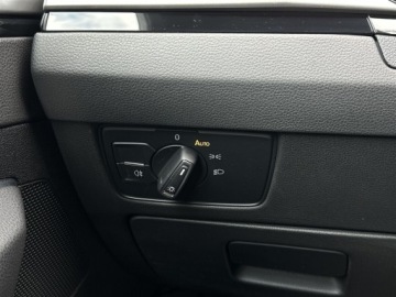 Volkswagen Arteon Shooting Brake R 2.0 TSI 320KM 2023 Volkswagen Arteon 2.0TSI 320KM 4X4 R DSG l DCC, AC, zdjęcie 16