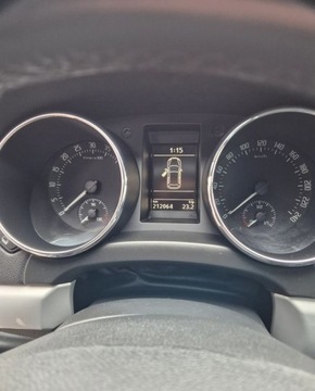 Skoda Yeti Minivan 2.0 TDI CR DPF 110KM 2012 Skoda Yeti 2.0 TDI 4x4 bez rdzy Import Wlochy NAVI HAK 2.0 Diesel 110KM, zdjęcie 15