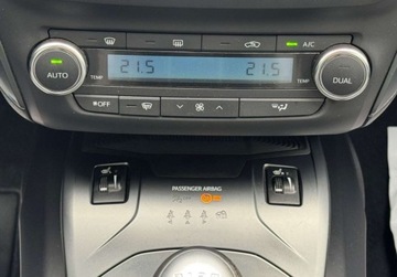Toyota Avensis III Wagon Facelifting 2015 1.8 Valvematic 147KM 2017 Toyota Avensis 1,8 147KM Xenon Climatronic NAVI Kamera LED ASO Dla wymagaj, zdjęcie 18