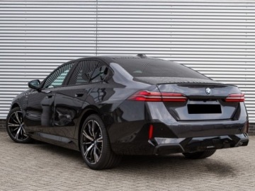 BMW Seria 5 G90-91 Touring 2.0 520d 197KM 2026 BMW Seria 5 520d xDrive Sport Sedan 2.0 (197KM) 2026, zdjęcie 2
