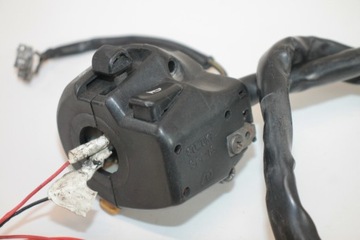 SUZUKI GSF 600 1200 BANDIT 00-05 PRZEŁĄCZNIK LEWY