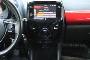 Toyota Aygo II Hatchback 3d Facelifting 1.0 VVT-i 72KM 2020 Toyota Aygo 1.0 VVT-i, Salon Polska, Skóra, Navi, zdjęcie 11