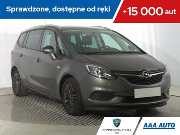 Opel Zafira C Tourer Facelifting 1.6 Turbo 136KM 2019