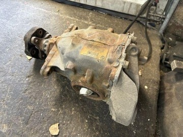 76055890 REDUKTOR ZADNÍ 320 D 135 2013 BMW 3 TOURING (F31)