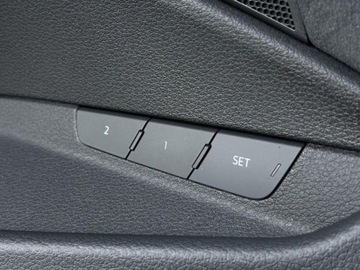 Audi Q8 e-tron 95kWh 340KM 2023 Audi Q8 e-tron Elektryczny_Nawigacja_LED Matrix_Cyfrowe zegary_Oswietlenie, zdjęcie 18