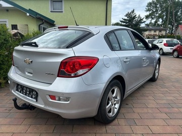 Chevrolet Cruze Hatchback 5d 1.8 16V DOHC 141KM 2012 Chevrolet Cruze 1.8 Benzyna Klima Alu Tempomat, zdjęcie 3