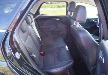 Ford Focus III Kombi Facelifting 1.0 EcoBoost 125KM 2016 Ford Focus 1,0 Benz. 125 KM, Titanium, Bardzo Zadbany Benzyna 125KM, zdjęcie 13