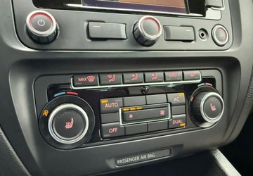 Volkswagen Jetta VI Sedan 1.4 TSI 122KM 2012 Volkswagen Jetta Volkswagen Jetta 1.4 TSI Highline Perfectline DSG 1.4, zdjęcie 32