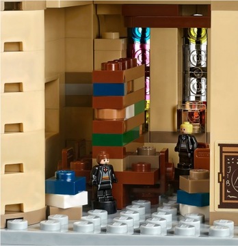 LEGO Гарри Поттер Замок Хогвартс 71043