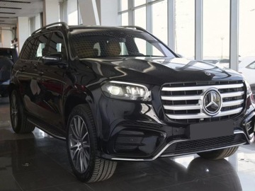Mercedes GLS X167 SUV Facelifting 3.0 450d 367KM 2025 MERCEDES-BENZ GLS 450 d 4-MATIC AMG Line 3.0 (367KM) 2025, zdjęcie 3
