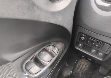 Nissan Juke I SUV Facelifting 1.2 DIG-T (Euro 6) 115KM 2017 Nissan Juke 2017r, SALON POLSKA. 1.2 Benzyna. Uszkodzony przod. 1.2 116KM, zdjęcie 10