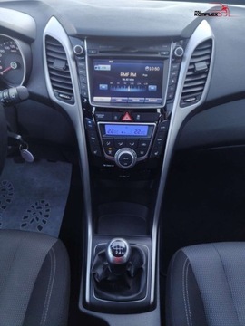 Hyundai i30 II Wagon 1.6 CRDi 110KM 2014 Hyundai i30 1.6 CRDI 110KM Navi Kamera Cofania Pierwszy wlasciciel 1.6, zdjęcie 13