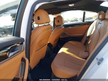 BMW Seria 5 G30-G31 2021 BMW Seria 5 BMW G30 530e xDrive, od ubezpieczalni 2.0 Hybryda 297KM, zdjęcie 10