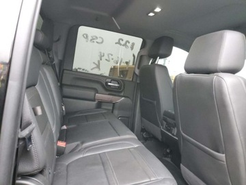  GMC Sierra K2500 Denali 2022 6.6l 6.6 Diesel 445KM, zdjęcie 10