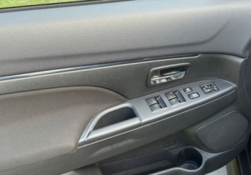 Mitsubishi ASX I SUV Facelifting 2016 1.6 117KM 2018 Mitsubishi ASX 1.6 117KM Kamera CLIMATRONIC Bezwypadkowy Serwis Dla wymaga, zdjęcie 31