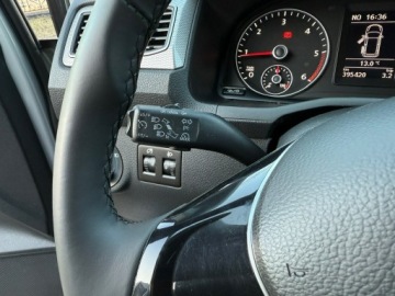 Volkswagen Caddy IV Kombi Maxi 2.0 TDI SCR BlueMotion Technology 102KM 2018 Volkswagen Caddy niepełnosprawnych Rampa inwalida, zdjęcie 16